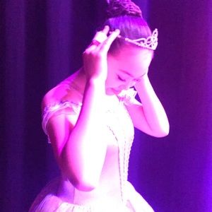 Meet your Posher, Emma